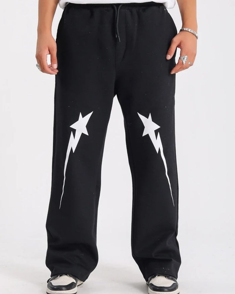 فلاينوف بنطلون رياضي أسود بطبعة أمامية بقصة فضفاضة - Image 1